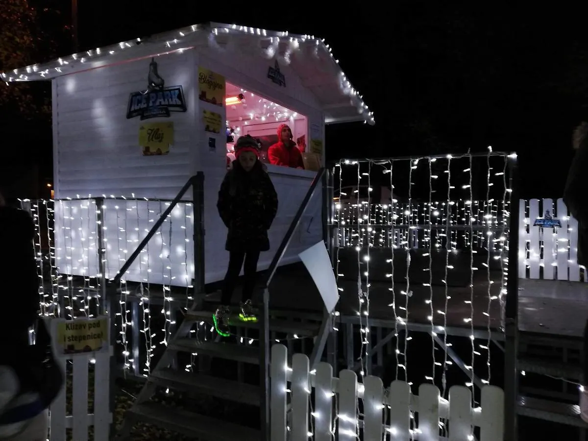 Dreamcatcher Close To Everything- Pet Friendly Beach Nearby 리예카